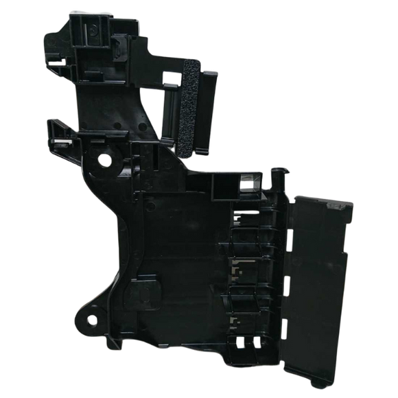 TOYOTA HIACE 2010-13 HEADLIGHT PLUG BRACKET RH