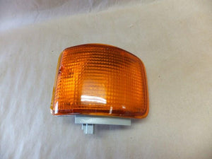 TOYOTA CORNER LIGHT RH 37-6 DYNA 94 - 04 AFTERMARKET