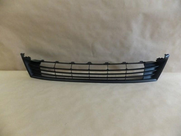 TOYOTA GRILLE FRONT BUMPER COROLLA  ZRE172 SEDAN 13 - 15 AFTERMARKET