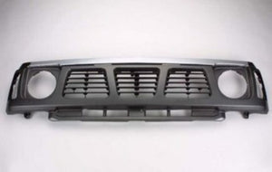 NISSAN GRILLE Y60 SAFARI GREY WITH CHROME TOP MOULD  88-94